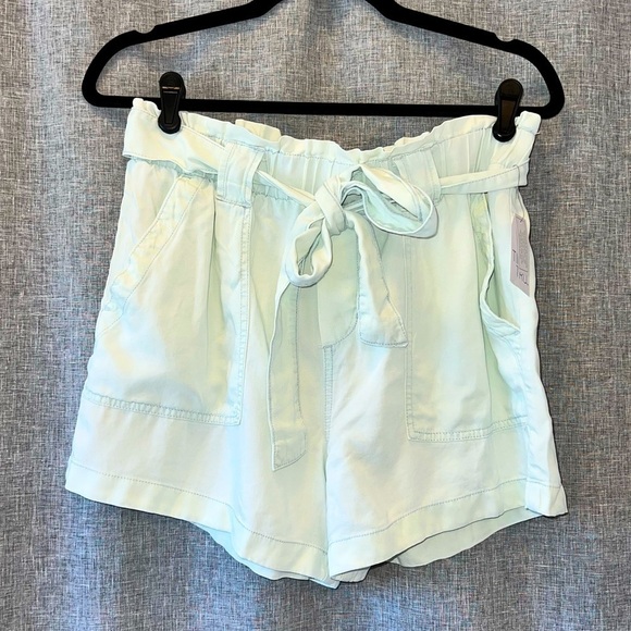 *WOMEN'S time and tru shorts NWT small - Picture 1 of 5